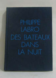 Des bateaux dans la nuit
