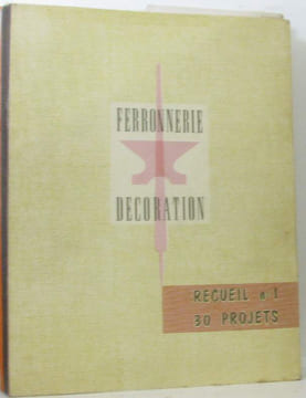 6 documents de ferronnerie (voir descriptif) : 230 modèles de ferronnerie (très incomplet) Lampadaires lustres appliques guéridons porte pots de ...