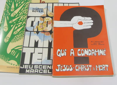 (Lot de 3 livres) Le dit de la Roche aux Fées - une croix d'immortelles - qui a condamné jésus-christ à mort