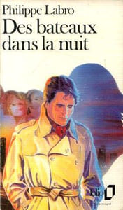 Des bateaux dans la nuit