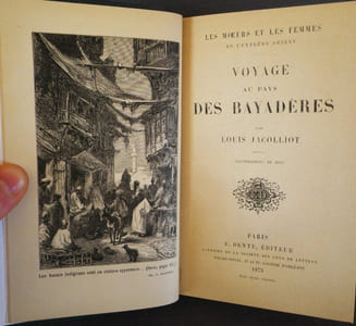 Les Moeurs et les Femmes de l'Extrême Orient - Voyage au Pays des Bayadères.