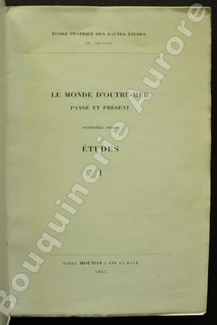 Une sous-caste de l'Inde du Sud. Organisation Sociale et Religion des Paramalai Kallar.. DUMONT (Louis).