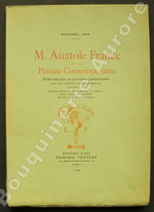 M. Anatole France et la pensée contemporaine. Etude décorée de quatorze compositions dont huit portraits du maître écrivain dessinées par Bellery-Desfontaines, Carrière, A. Leroux, Henri Martin et Steinlen gravées par Ernest Florian.