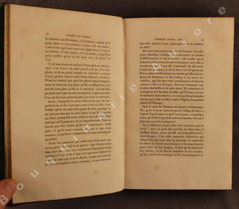 Pensées, suivies d'une nouvelle table analytique. Nouvelle édition.Lettres à un Provincial, précédées d'une notice sur Pascal, considéré comme écrivain et comme moraliste, par M. Villemain.