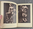 Cent onze photographies &eacute;rotiques.. [Curiosa - Photographie] - Irina IONESCO.