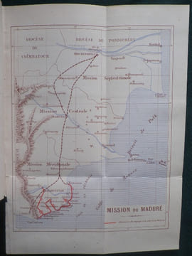 Au Pays des Castes - Voyage à la Côte de la Pêcherie.. COUBE (Stéphen, S. J.).