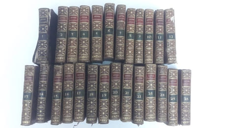Lettres édifiantes et curieuses écrites des missions étrangères : Nouvelle édition [26 volumes]. Compagnie de Jésus