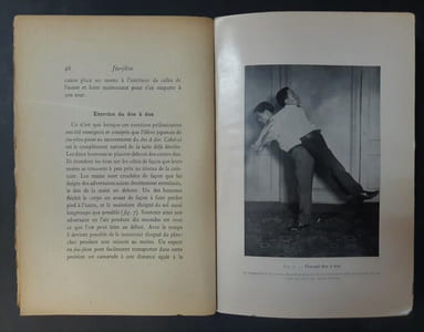 Jiu-Jitsu : méthode d’entraînement et de combat qui a fait des Japonais les adversaires les plus redoutables du monde. Traduction Ferrus & Pesseaud