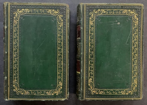 Oeuvres de Molière, avec des notes de tous les commentateurs [2 volumes]. MOLIèRE