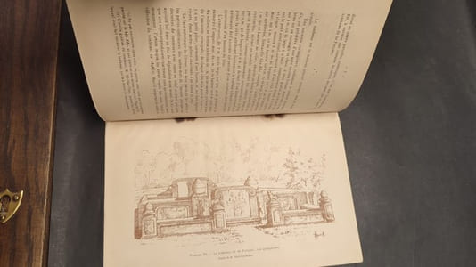 Le Tombeau de DF. Forçant. Extrait du Bulletin des Amis du Vieux Hué Avril-Juin 1918