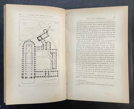 Histoire d'un hôtel de ville et d'une cathédrale [Clusy]. Texte et dessins par Viollet le Duc. VIOLLET-LE-DUC, Eugène