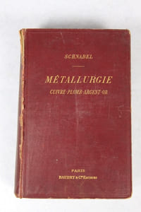 Traité théorique et pratique de métallurgie.