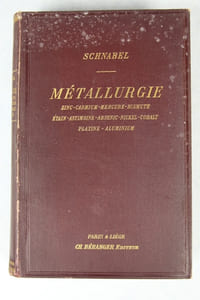 Traité théorique et pratique de métallurgie.