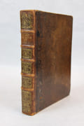 L’art de bâtir les vaisseaux, et d'en perfectionner la construction ; de les garnir de leurs apparaux, les mettre en funin, les manœuvrer, &c. [...] Outre les Pavillons de divers États. Le tout tiré des meilleurs auteurs hollandois, comme Witsen, van Eyk, Allard, &c. par  [MARINE] [ALLARD (Carel)] - Image 1