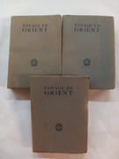 Voyage en Orient suivi d'Isis - Volume premier + Volume deuxième + Volume troisième . Texte intégral, établi avec ses apprendices, une introduction une bibliographie et des notes par Jean Chuzeville , orné, en gravures originales au burin d’un frontispice par Gandon et d’un portrait par ouvré  par Gérard de Nerval  - Image 1