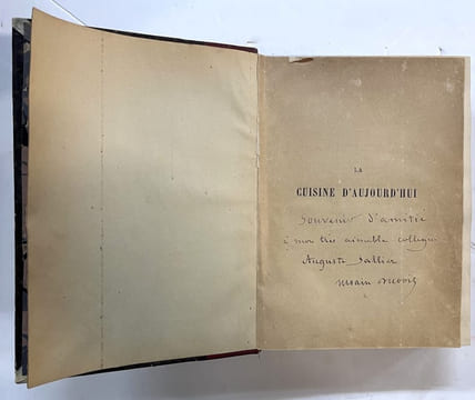 La Cuisine d'aujourd'hui, école des jeunes cuisiniers, service des déjeuners, service des dîners, 250 manières de préparer les oeufs... . 2e édition ...