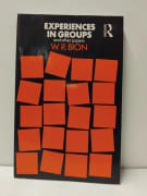 Experiences in Groups and other papers par W.R. R. Bion