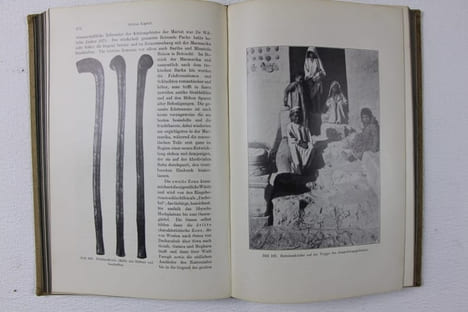 Drei Jahre in der Libyschen Wüste. Reisen, Entdeckungen und Ausgrabungen der Frankfurter Menasexpedition.. FALLS (J.C. Ewald)