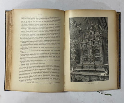 Dictionnaire des Arts décoratifs. Ouvrage illustré d’environ 600 gravures.. ROUAIX (Paul)