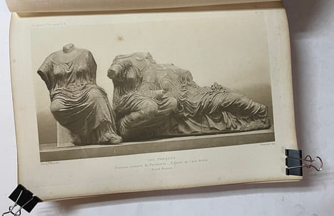 Histoire de la sculpture grecque Tome second. Ouvrage illustrée de 12 planches hors texte, en chromolithographie ou en héliogravure, et de 360 ...