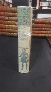 Histoire du costume en occident de l'antiquite a nos jours