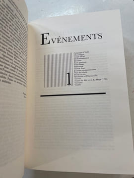 Dictionnaire critique de la Révolution française. Furet Francois, Ozouf Mona