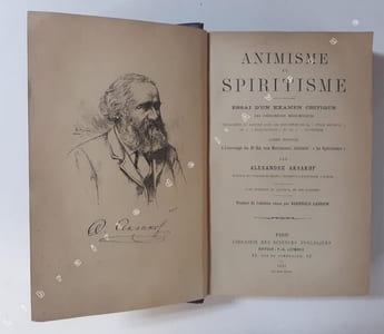 Animisme et spiritisme. Essai d'un examen critique des phénomènes médiumniques spécialement en rapport avec les hypothèses de la force nerveuse, de l'hallucination et de l'inconscient, comme réponse à l'ouvrage du Dr Ed. von Hartmann, intitulé : "Le Spiritisme". Traduit de l’édition russe par Berthold Sandow