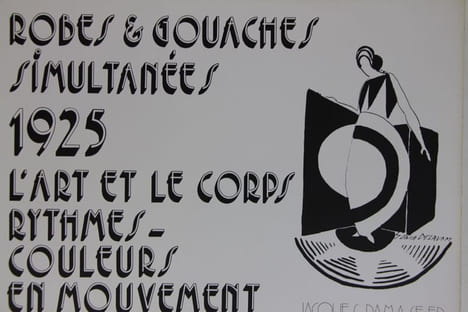 Sonia Delaunay 1925 : robes et gouaches simultanées : l'art et le corps, rythmes-couleurs en mouvement. Contient des textes de André Lhote, Michel ...