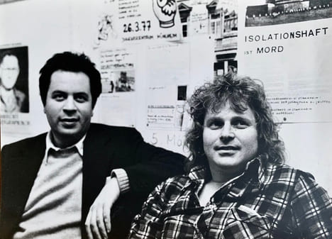 Les frères Cohn-Bendit à la Karl Marx Buchhandlung (Librairie Karl Marx) de Francfort avec Raphaël Sorin et Gérard Guégan, 1977. . FRAUDREAU ...