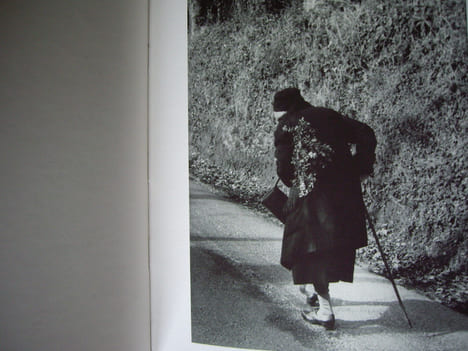 VUES DE DOS.. TOURNIER Michel et Edouard BOUBAT
