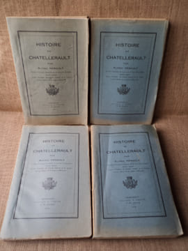 Histoire de Chatellerault. (4 tomes).. HERAULT Alfred.
