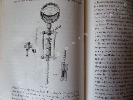 Indications théoriques et pratiques sur le travail des vins et en particulier sur celui des vins mousseux.. MAUMENE E. J.