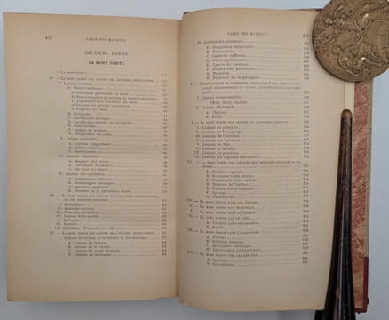 Cours de médecine légale de la Faculté de Paris. La mort et la mort subite. BROUARDEL, Paul