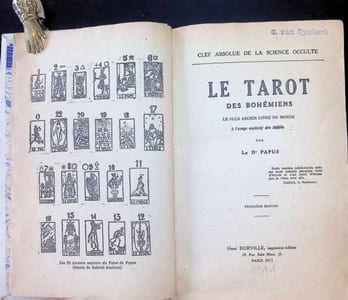 Le Tarot des Bohèmiens Le plus ancien livre du monde à l'usage exclusif des initiés