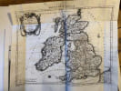 Histoire d'Angleterre, d'Ecosse, et d'Irlande Prentenalbum Bijschriften op de afbeeldingen van de Koningen en Koninginnen van Engeland, Schotland en ...