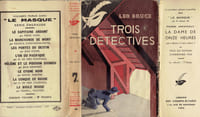 TROIS DÉTECTIVES
