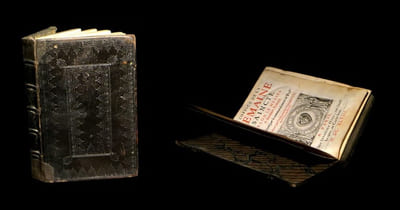 L'Office de la semaine saincte [sic, sainte] selon le Messel [sic] et Bréviaire romain, imprimé par le commandement de Pie V.