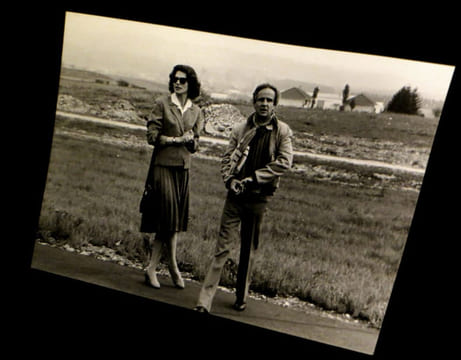 [Photographie originale figurant François Truffaut et Fanny Ardant. . [TRUFFAUT (François & ARDANT (Fanny)] - KAREL (William, photographie de).
