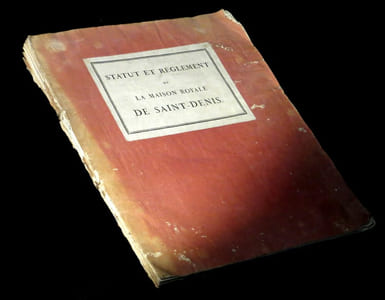 Statut de la Maison royale de Saint-Denis, Ordonnance relative à la décoration des Dames et Règlement général de la Maison.