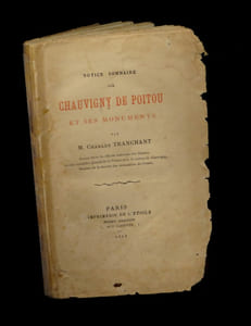 Notice sommaire sur Chauvigny de Poitou et ses monuments.
