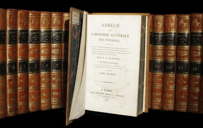 Abrégé de l’histoire générale des voyages, contenant ce qu’il y a de plus remarquable, de plus utile et de mieux avéré dans les pays où les voyageur ont pénétré ; les moeurs des habitants, la religion, les usages, arts et sciences, commerce et manufactures.