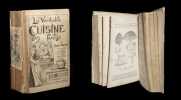 La V&eacute;ritable cuisine de famille, seul ouvrage contenant 1000 recettes, 500 menus et la mani&egrave;re d'utiliser les restes. . Tante MARIE.