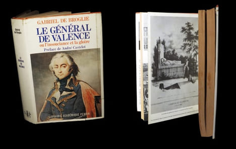 Le Général de Valence ou L'Insouciance et la gloire. . BROGLIE (Gabriel de).