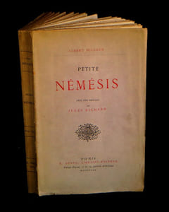 Petite Némésis.