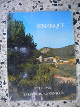 Senanque et le pays du Luberon au Ventoux. Jean Barruol