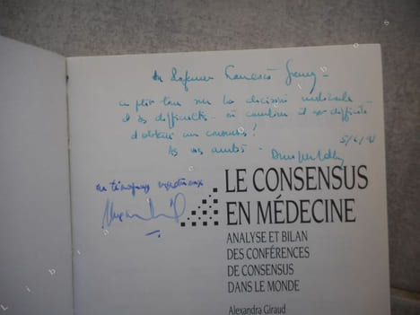 Le consensus en medecine - Analyse et bilan des conferences de consensus dans le monde . Alexandra Giraud - Dominique Jolly
