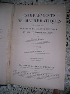 Complement de mathematiques a l'usage des ingenieurs de l'electrotechnique et des telecommunications