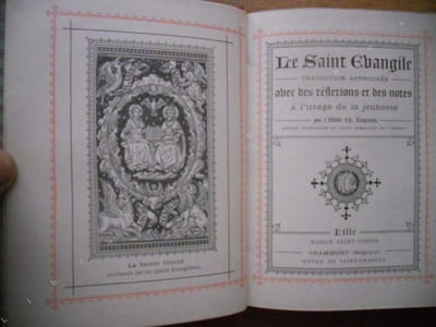 Le Saint Evangile - Traduction approuvee avec des reflexions et des notes a l'usage de la jeunesse 