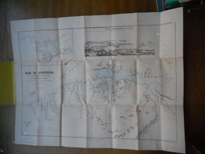 Plan de Sevastopol (Sebastopol en Crimee) avec ses fortifications, ses batteries, la portee de ses canons et la position de ses armees - 1855