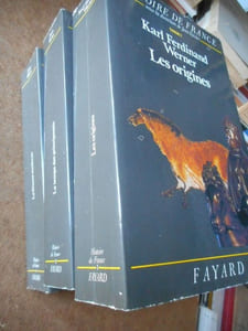 Histoire de France sous la direction de Jean Favier - "Les origines" par Karl Ferdinand Werner - "Le temps des principautes" par Jean Favier - "La France Moderne" par Jean Meyer